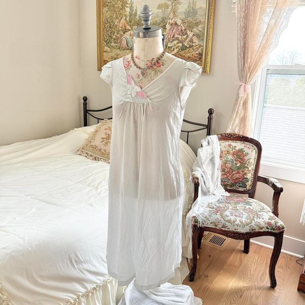90s Movie Star white flutter‎ sleeve midi nightgown dress size small